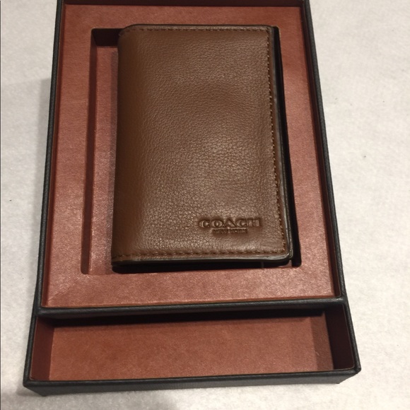 Coach Handbags - Coach Men’s Brown Leather bifold wallet